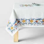 Tablecloths & Runners